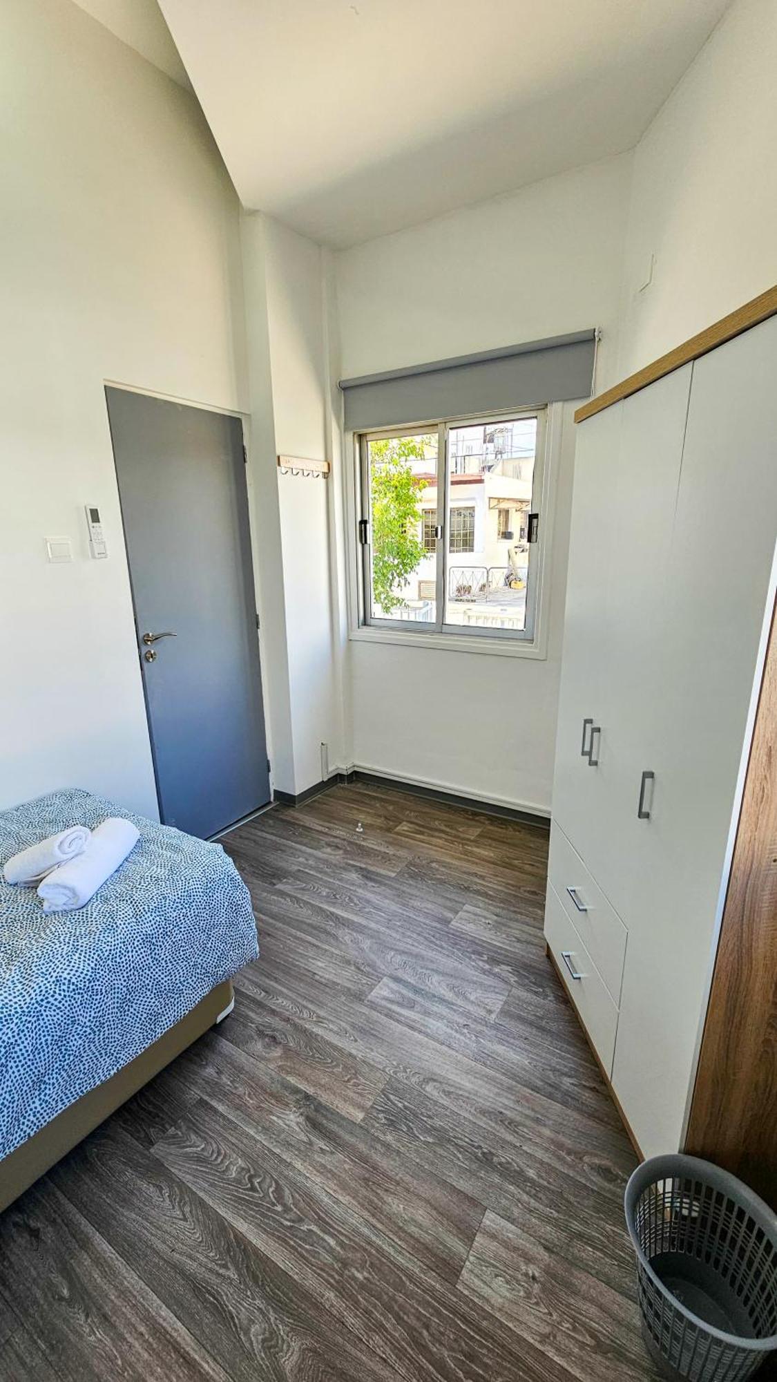 The Lemon Tree Hostel Ларнака Екстериор снимка
